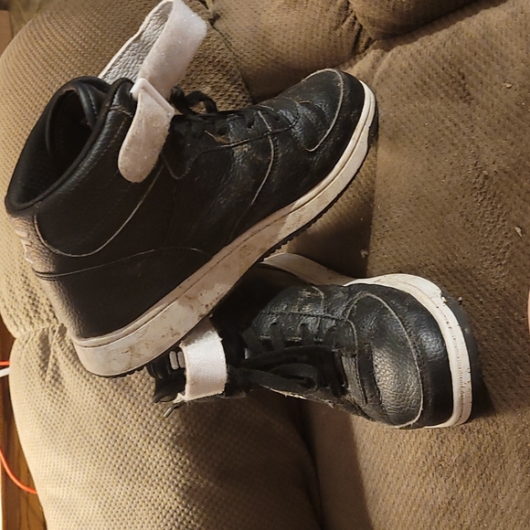 Filas - Picture 2 of 4